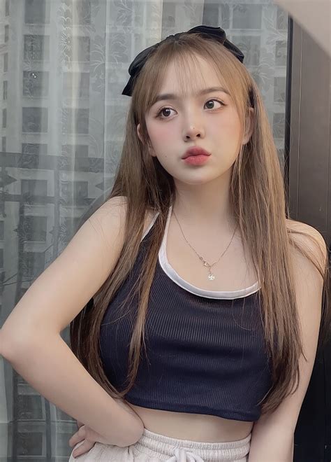 Tổng hợp 100 Hình ảnh Trần Huyền Châu sexy bikini đẹp nhất