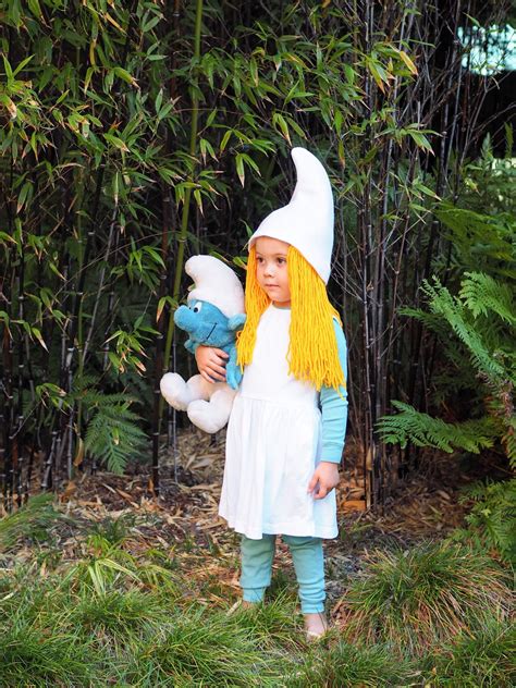 Little Hiccups: Last Minute Halloween DIY: Smurf Costume