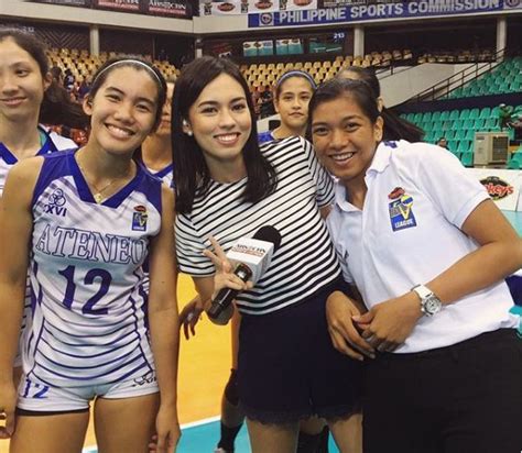 Hot boy bóng rổ chiếm trọn trái tim Hoa hậu Philippines