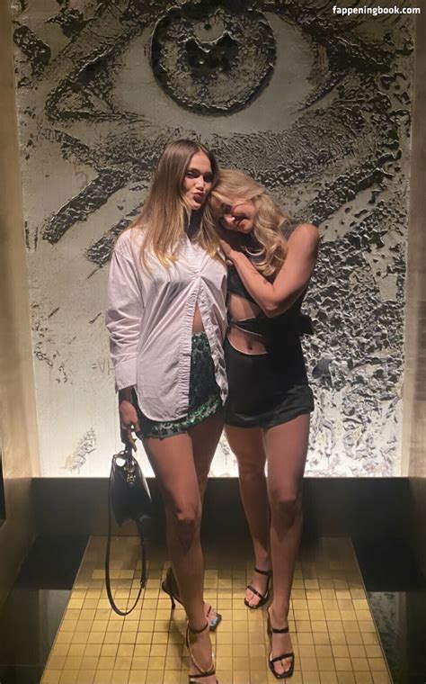 Madison Iseman Madisoniseman Nude OnlyFans Leaks Fappening Page 2 FappeningBook