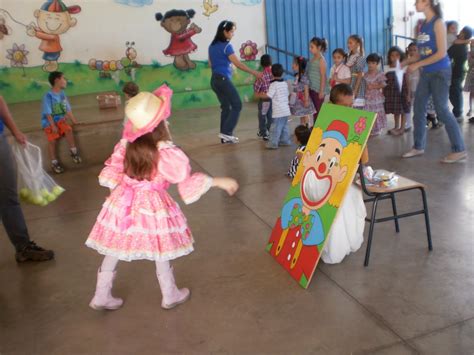 EMEB Enoy Chaves: BRINCADEIRAS DA FESTA JUNINA
