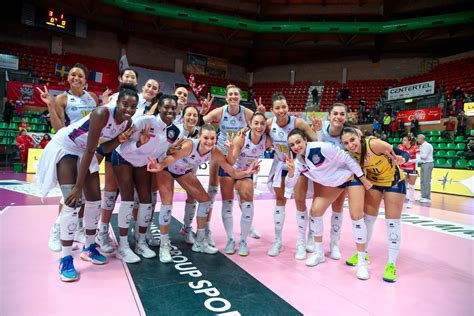 A Cuneo La Quinta Vittoria Consecutiva Savino Del Bene Volley Scandicci