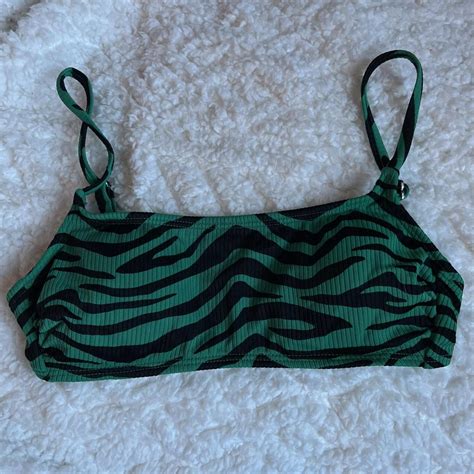 Xhilaration Women S Green And Black Bikini And Tankini Tops Depop