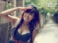 Mai Tho Nude Pics Page 1