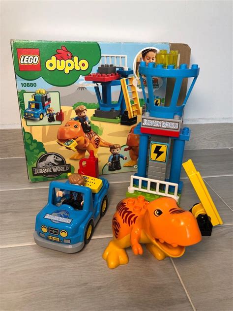 Lego Duplo Jurassic World set 10880 T-Rex, Hobbies & Toys, Toys & Games ...