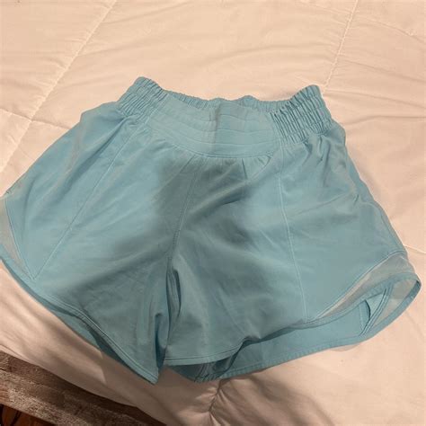 Lululemon Hottie Hot Shorts Size In Like New Depop