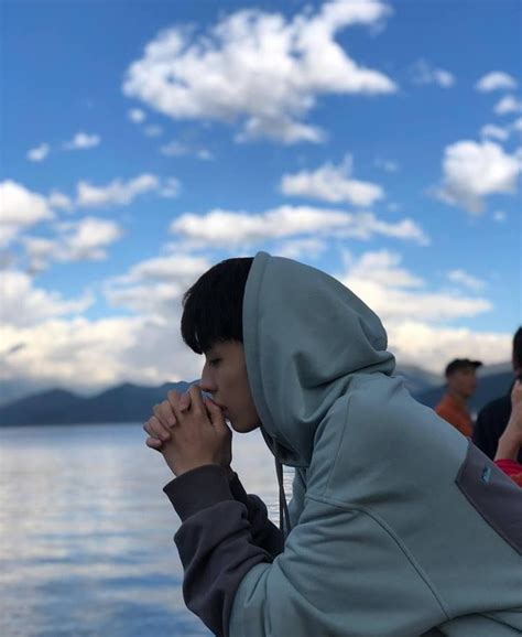 Ảnh Trai Đẹp Chất Ảnh Hot Boy Nhìn Mê Luôn