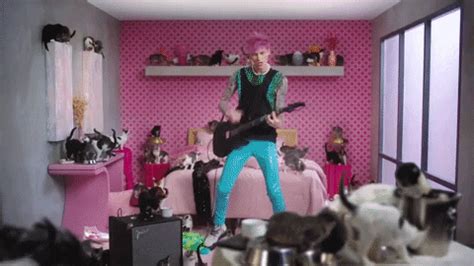 Make Up Sex By Machine Gun Kelly