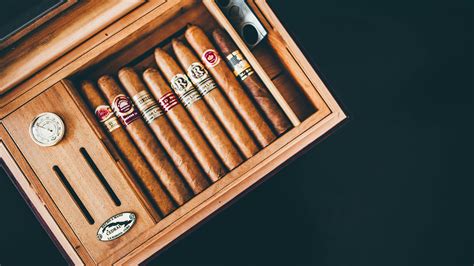 Los Puros Habanos Son Parte De La Esencia E Imagen De Cuba • Cobertura 360