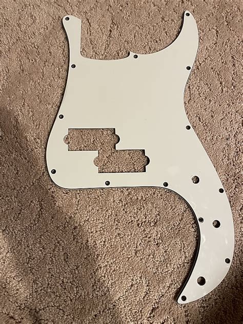 Squier Precision Special Pickguard Reverb