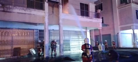 Fire Destroys First Floor Of Senadin Uptown Shophouse