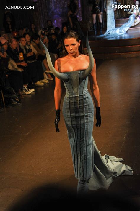 Julia Fox Sexy Flaunts Her Hot Boobs At The Luis De Javier Fashion Show In New York AZNude