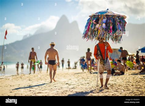 Brasilianischer bikini Fotos und Bildmaterial in hoher Auflösung Alamy