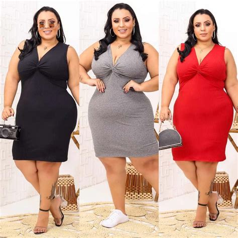 Vestido Plus Size Feminino Decote V Canelado Faz A Boa