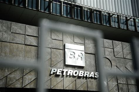 Caso Petrobras Concorre A Pr Mio De Maior Esc Ndalo De Corrup O Do