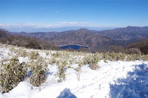 竜ヶ岳 本栖湖南岸に立つ富士展望の山 週末は山を目指す