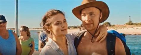 The Naked Wanderer film 2019 Kritikák videók szereplők MAFAB hu