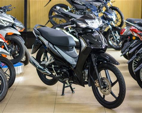 Tin xe máy hot 26 2 Vua xe số Honda giảm giá gần 20 triệu đồng tại đại lý gây khó dễ cả Future