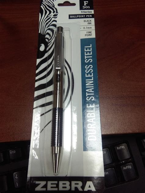 Solo Lapiceros: ZEBRA - F-301 (0.7mm)