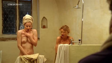 Naked Teresa Weißbach in Lasko Faust Gottes