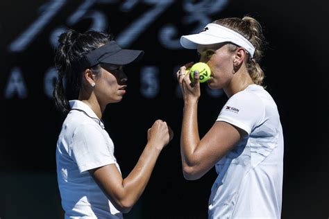 Hsieh Su-wei, Elise Mertens Win Australian Open Women's Doubles