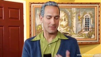 Permet de se réveiller la chatte XVIDEOS