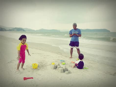 paths  choose aktiviti main pasir pantai cenang