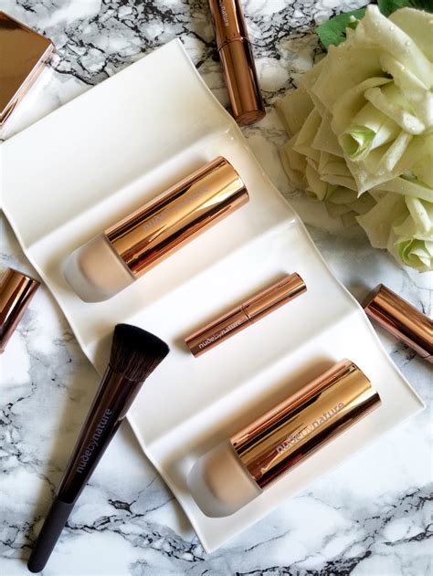 Nude By Nature Flawless Liquid Foundation Flawless Concealer