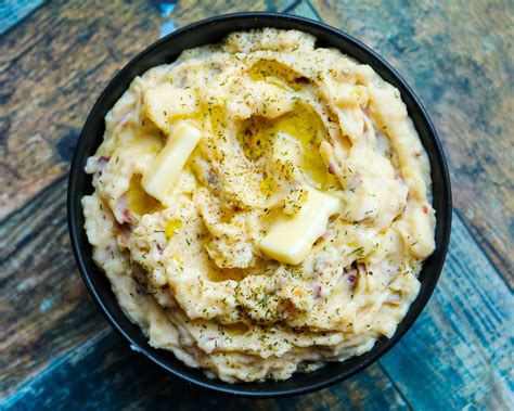 Mashed Potatoes That'll Make You Swoon - These are the Best!