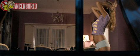 Naked Tahyna Tozzi In Beautiful