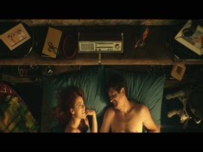 METTI LA NONNA IN FREEZER NUDE SCENES AZNude