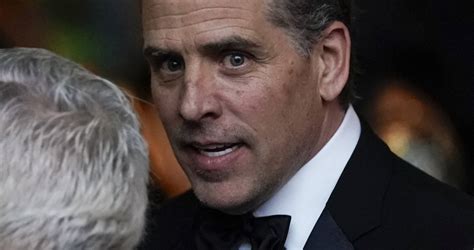 Hunter Biden Auch Wegen Steuerdelikten Angeklagt