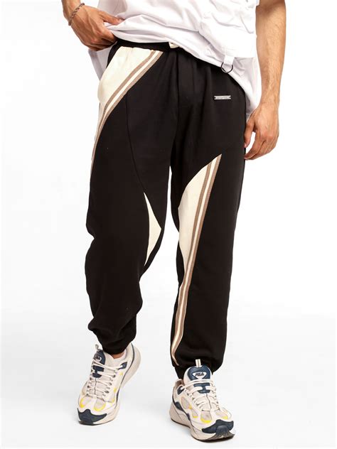 Джоггеры спортивные со вставками – купить за 3 990 ₽ | YOLO SHOP