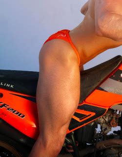 Post Hot Duudes Tumblr Tumbex