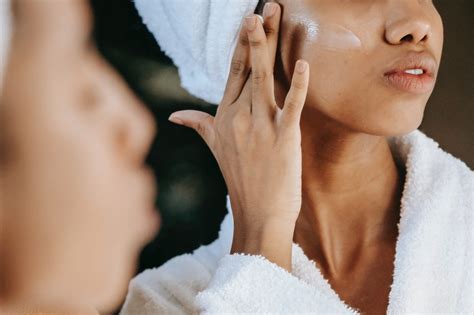 Les Meilleurs Produits Naturels Pour Hydrater Sa Peau Lafota