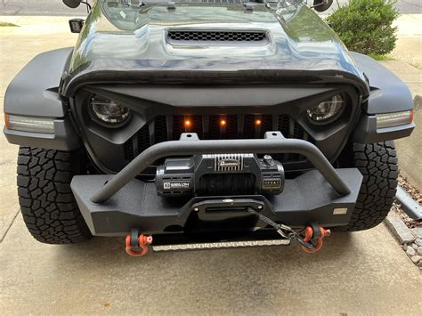 Quadratec Pre Runner Led Light Kit For Jeep Gladiator Jt Quadratec