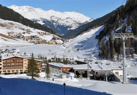 Hintertux Glacier Accommodation Info Best Places To Stay Near