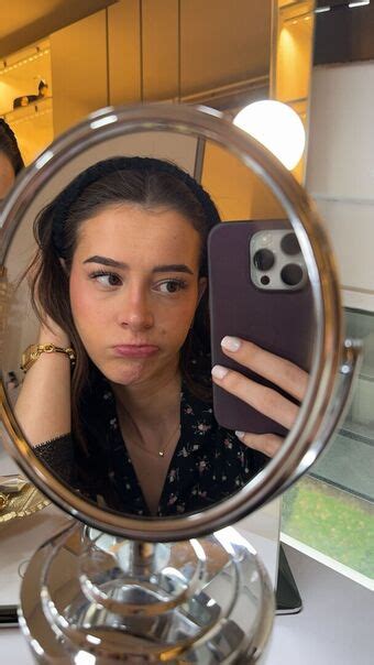 Lea Elui Leaelui Nude Leaks Onlyfans Leaked Models The Fappening Leaked Photos