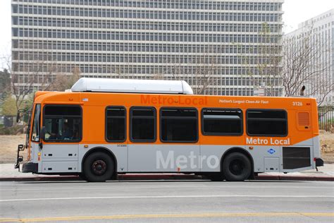 La Metro Nabi Bus In Downtown Los Angeles So Cal Metro Flickr