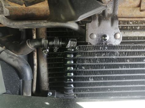 Радиатор АКПП. Сгнил штуцер. — Nissan Pathfinder (3G), 2,5 л, 2008 года ...