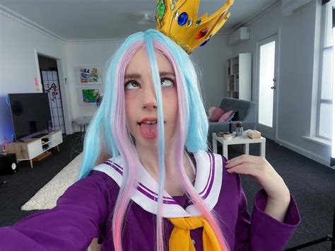 Shiro does ahegao : r/EllieRae