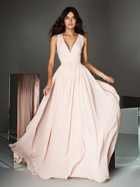 Modele De Robe Pour Aller A Un Mariage