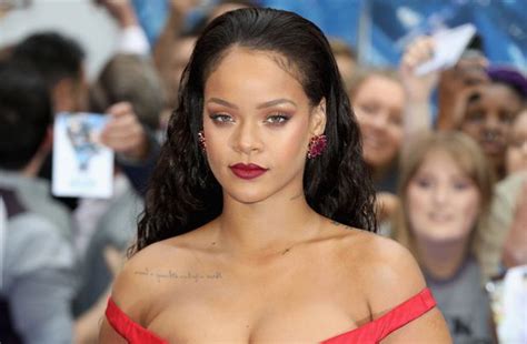Rihanna Coming Out With Lingerie Line Dailyguide Network