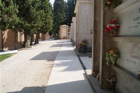 Lavori Per Milione Di Euro Nei Due Cimiteri Urbani Di Todi Comune