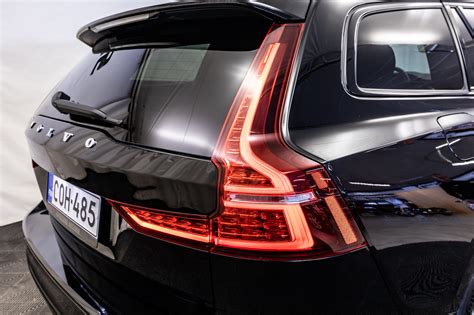 Volvo V T Twe Awd R Design Aut Technic Pro Panoraama Hud Koukku