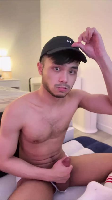 It S Hard To Use Pc When Stroking Cock Gay Amateur Porn Feat Rigby Yu XHamster