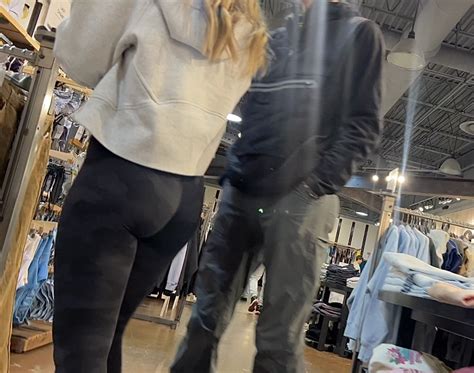 Quick Catch Blonde In Camo Leggings Spandex Leggings Yoga Pants