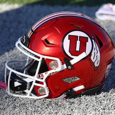 Hal Linden, 94, Reveals Surprising Reason Why 'Barney Miller' Ended