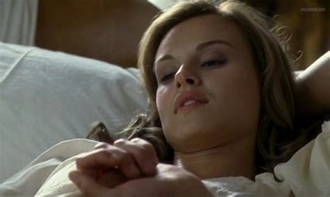 Naked Kasia Smutniak In Il Commissario De Luca