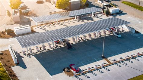 Tesla Has 10,000 Superchargers in Europe, People Want More - autoevolution